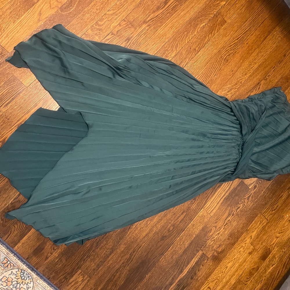 Dark Green Pleated Women’s Dress